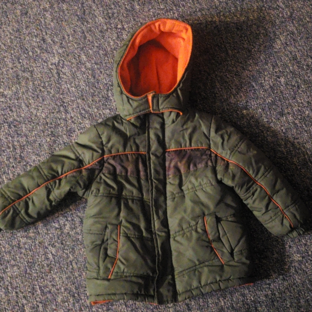 Size 3t winter jacket and ski pants set